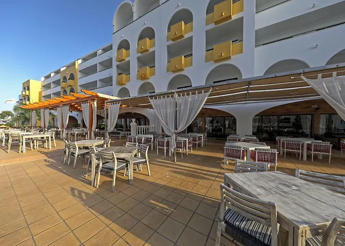 Paladim & Alagoamar Aparthotel