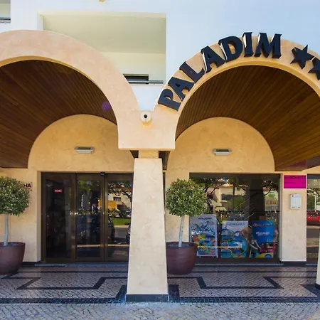 帕拉蒂姆阿拉基玛公寓式酒店 阿尔布费拉