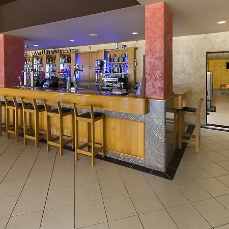 公寓式酒店 帕拉蒂姆阿拉基玛公寓式酒店 4*