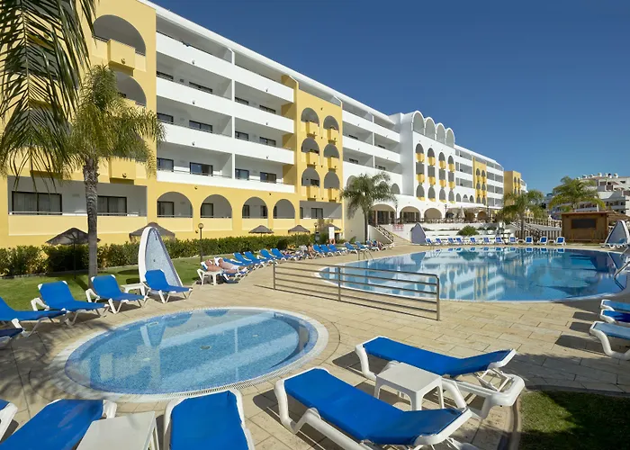 Paladim & Alagoamar Aparthotel 4*