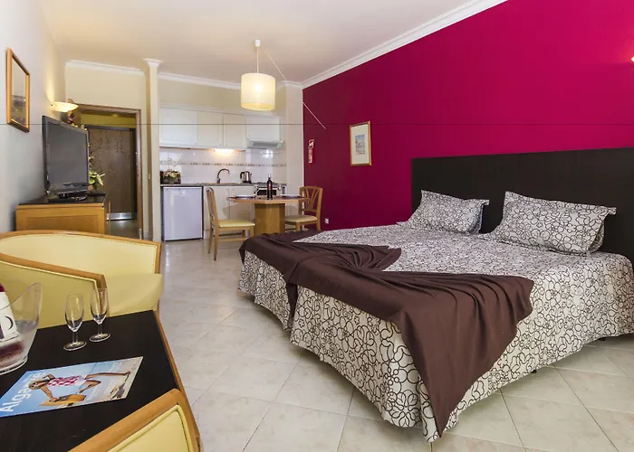 Aparthotel Paladim & Alagoamar 4*